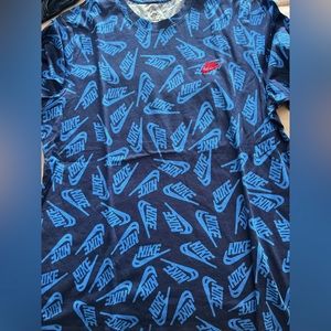 Mens Nike Tshirt